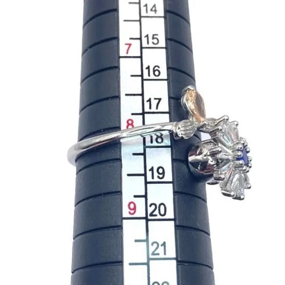 Silver cubic zirconia flower bee fidget ring size 8